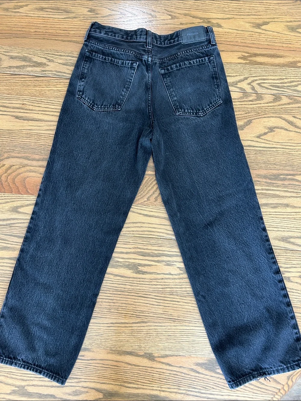 RSQ Men's Black Baggie Jeans, 30x32, EUC, see pics for fraying at hem